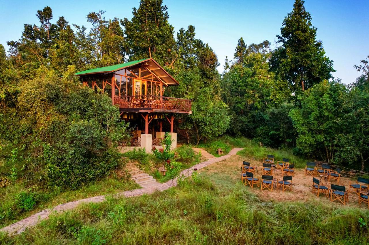 Kanha Jungle Camp エクステリア 写真