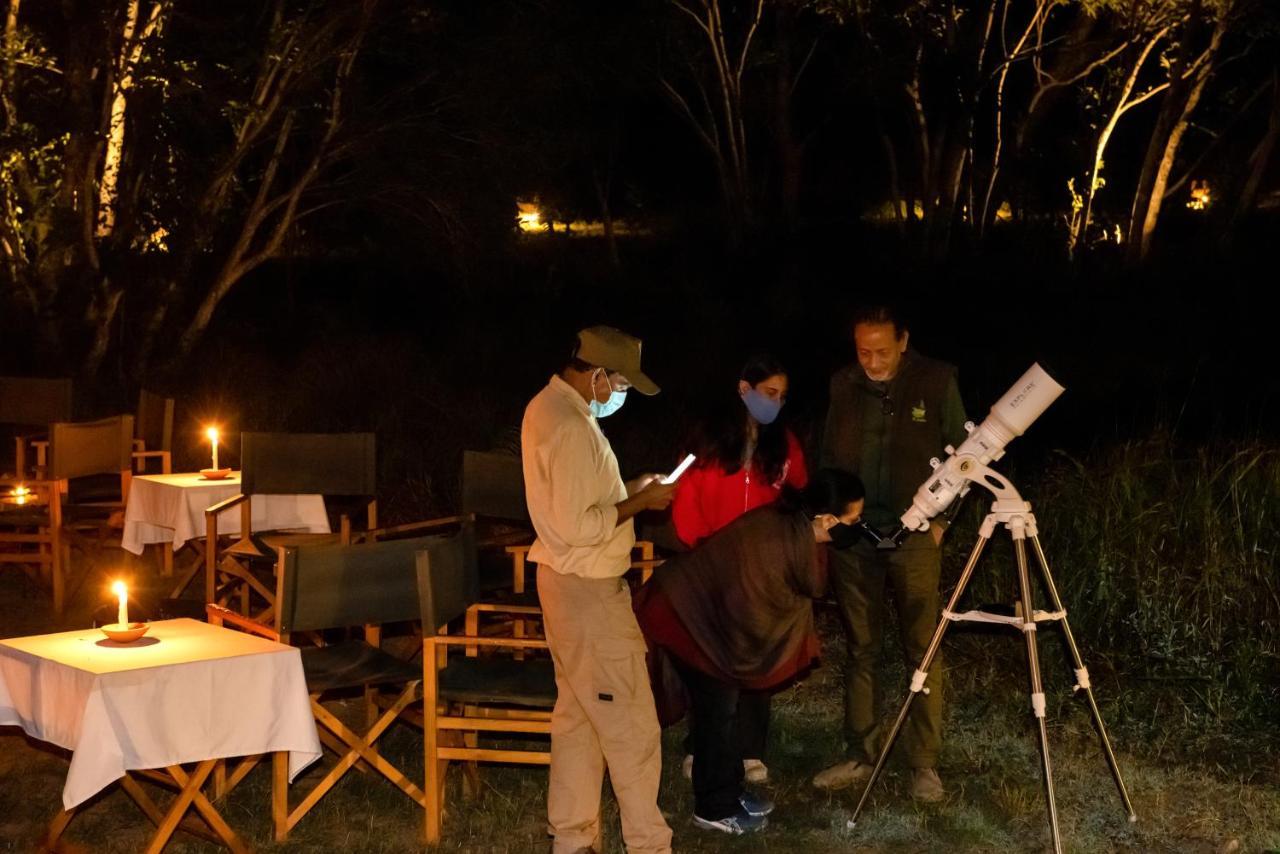 Kanha Jungle Camp エクステリア 写真